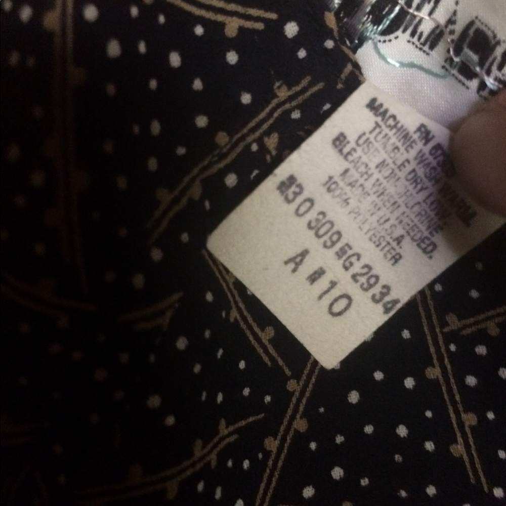 Vintage 80’s Shear Diversity Blouse - Picture 7 of 9